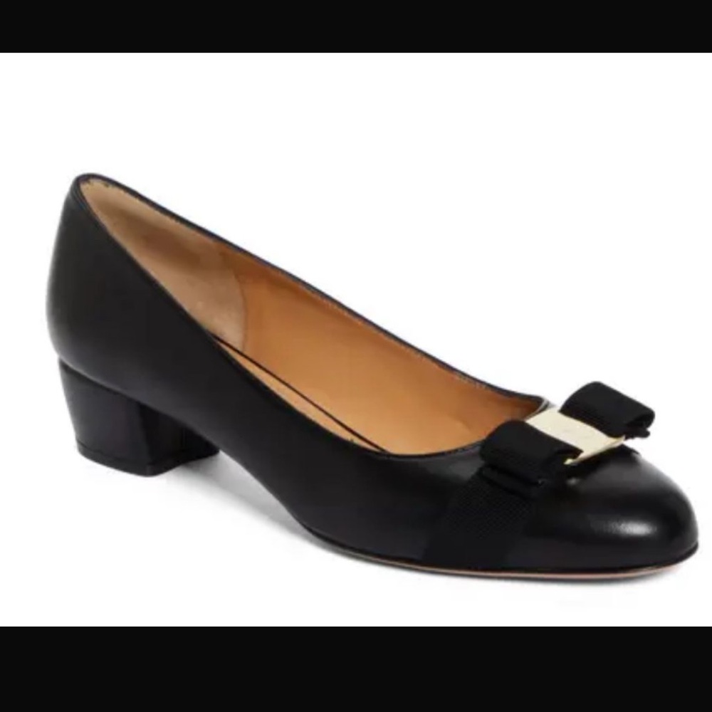 Ferregamo women’s black vara pumps